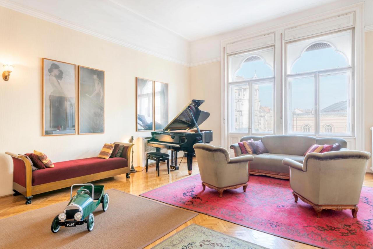 Stunning Spacious Art Nouveau Apart , Grand Piano Apartman Budapest Kültér fotó