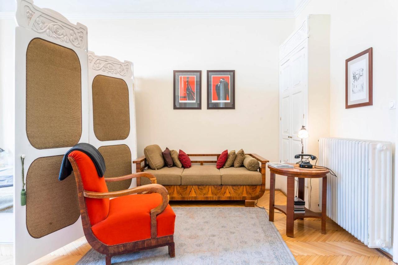Stunning Spacious Art Nouveau Apart , Grand Piano Apartman Budapest Kültér fotó